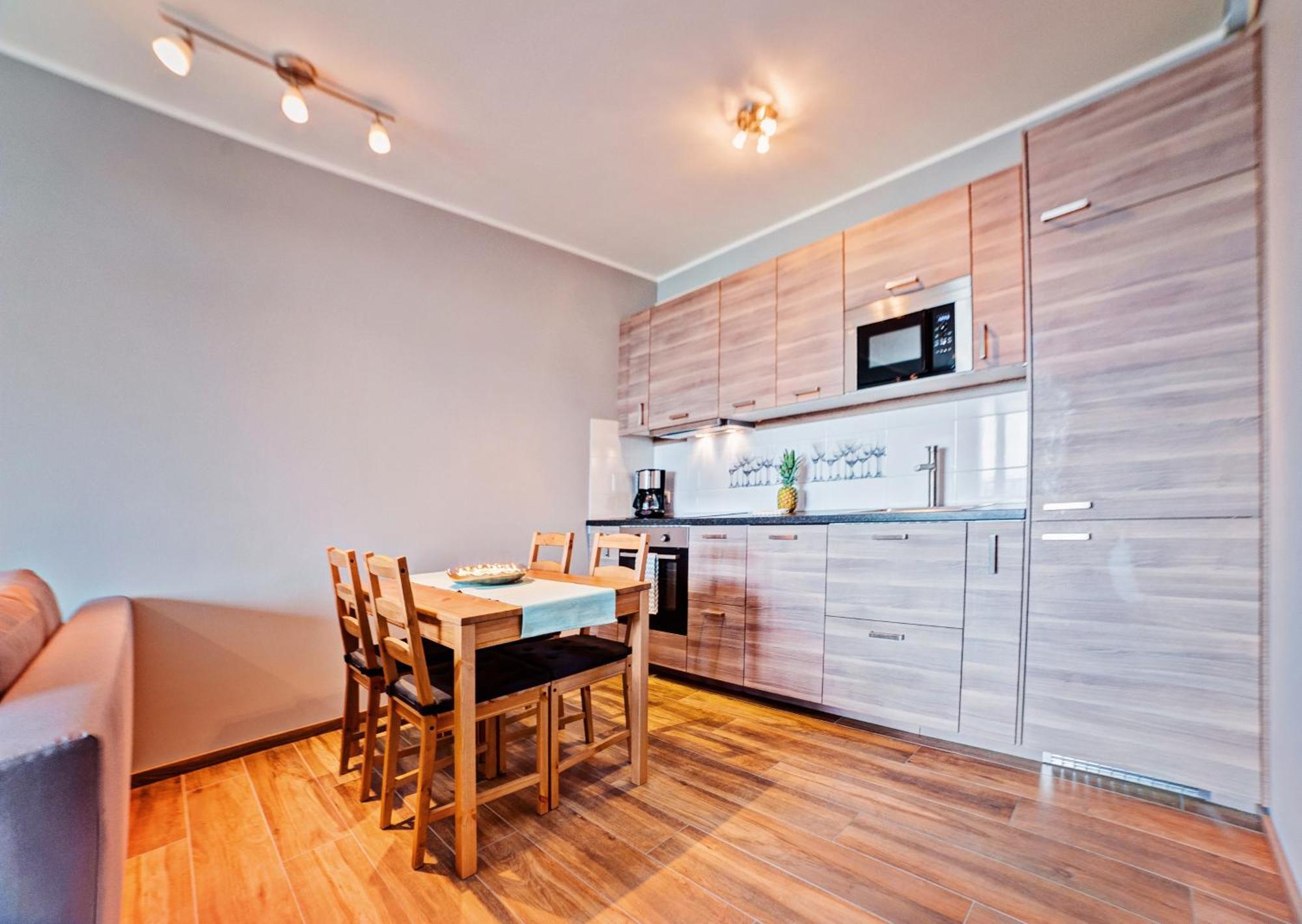 Apartamenty Homely Place Serce Poznania - Stary Rynek - Parking Rom bilde